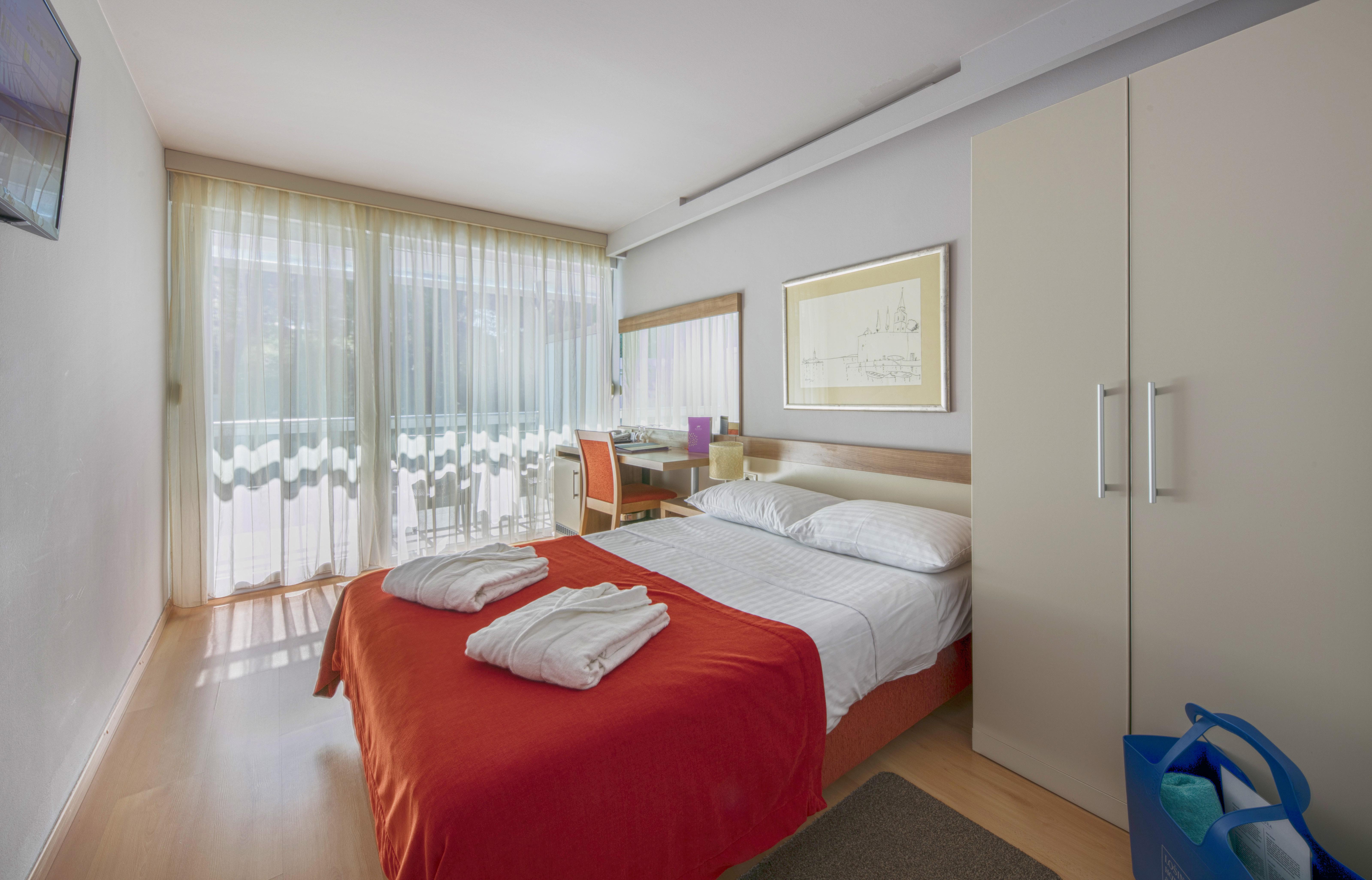 Hotel Aurora Малий Лошинь Екстер'єр фото