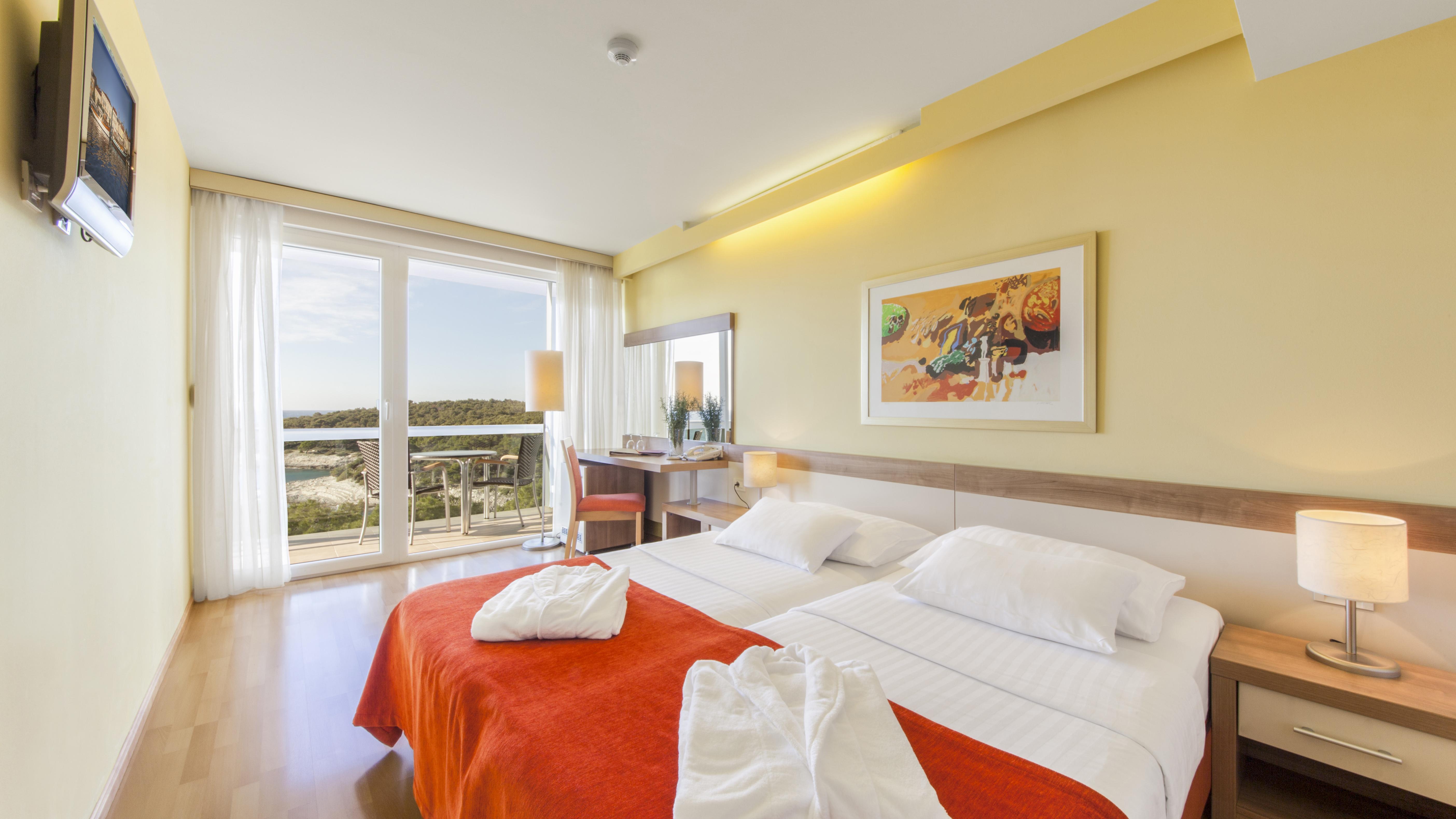 Hotel Aurora Малий Лошинь Екстер'єр фото